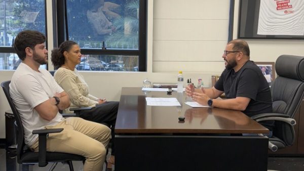 Presidente da Câmara de Timóteo empossa mais dois servidores aprovados em concurso
