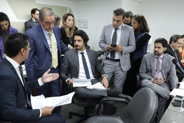 Projeto de adesão ao Propag começa a tramitar na ALMG com sugestões de mudanças pela CCJ