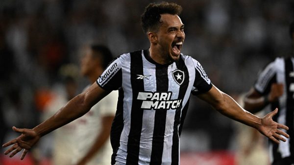 Reforço do Cruzeiro, Eduardo se despede do Botafogo