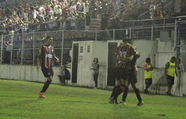 Serra-bate-Ipatinga-na-Serie-D.jpg