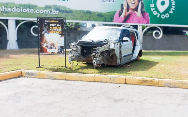 Shopping  Apoia Maio Amarelo Com Ações De Conscientização