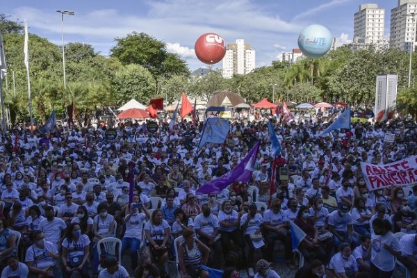 Sind-UTE faz 44 anos e recebe homenagem na Assembleia Legislativa de Minas Gerais