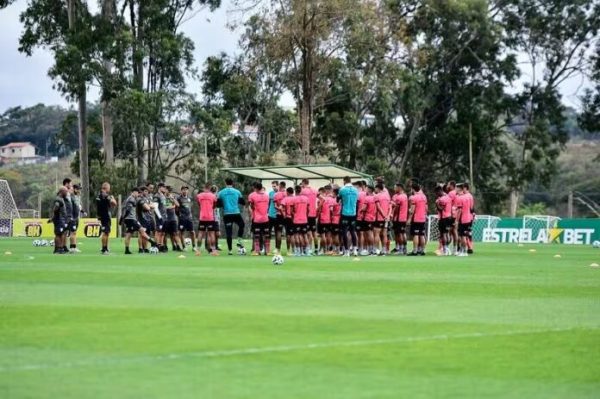 América pode ter quase um time de desfalques para o clássico contra o Cruzeiro