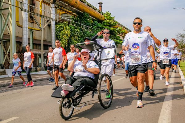 Usiminas realiza a 3ª Corrida do Aço com percursos dentro da usina