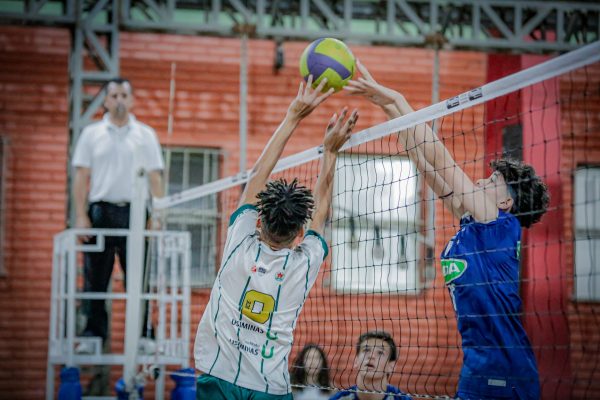 Usipa sedia Campeonato Estadual de Voleibol Masculino Sub-15