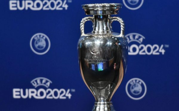 Trofu da Eurocopa 2024 (foto: Divulgao/Uefa)