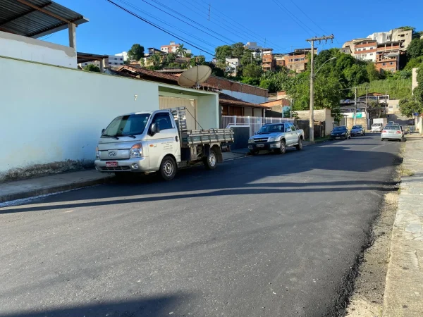 Prefeitura asfalta mais oito ruas do bairro Vila Celeste