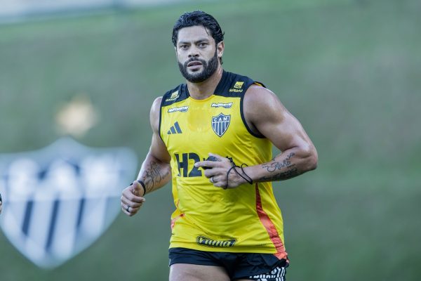 Hulk em treino do Atltico (foto: Pedro Souza / Atltico )