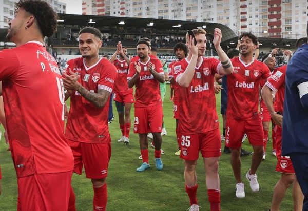 Santa Clara terminou Campeonato Portugus em quinto lugar (foto: Divulgao/Clube Desporivo Santa Clara)