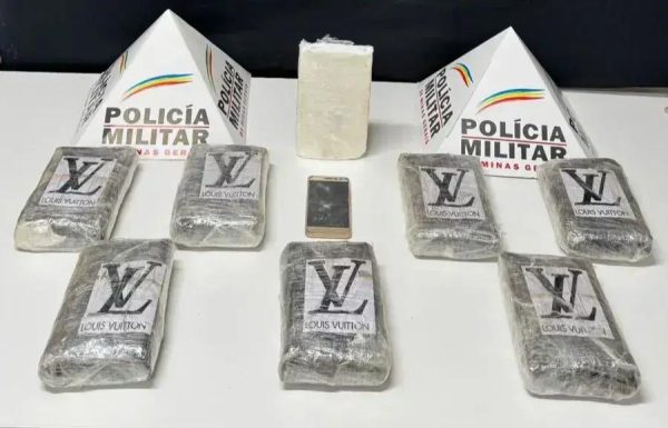 Ação da PM impede entrega de 8kg de cocaína em Coronel Fabriciano