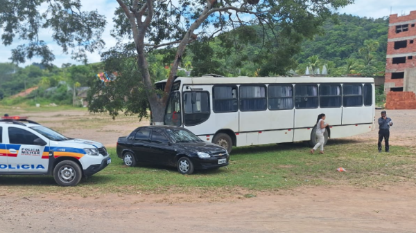 Criança de 10 anos morre atropelada por ônibus desgovernado em estacionamento de clube, em Caratinga