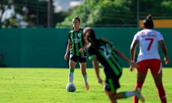 Ilana, lateral do Amrica, em jogo da Srie A1 (foto: Ale Torres / Staff Images Woman / CBF)