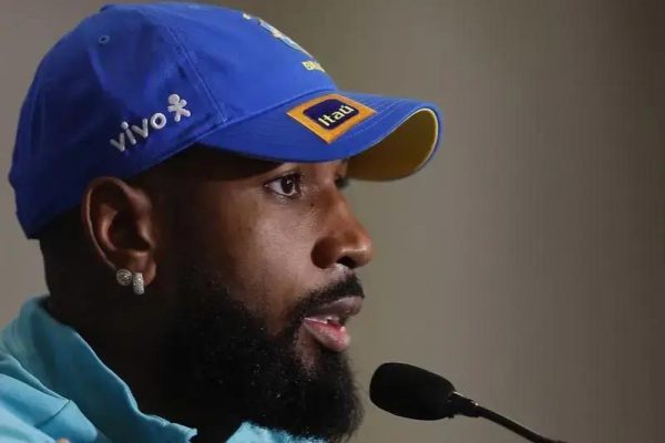 Ancelotti comenta sobre futuro de Gerson e acalma jogador do Flamengo