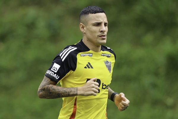Guilherme Arana, lateral-esquerdo do Atltico (foto: Pedro Souza/Atltico)