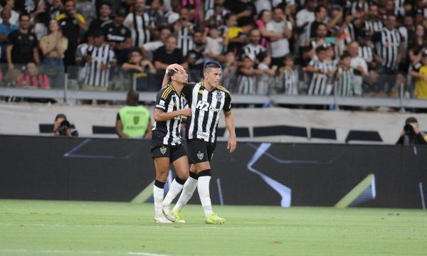 Galo venceu o Manaus por 4 a 1 (foto: Alexandre Guzanshe/EM D.A Press)