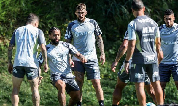 Atltico tem nove desfalques para o jogo contra o Botafogo (foto: Pedro Souza/Atltico)