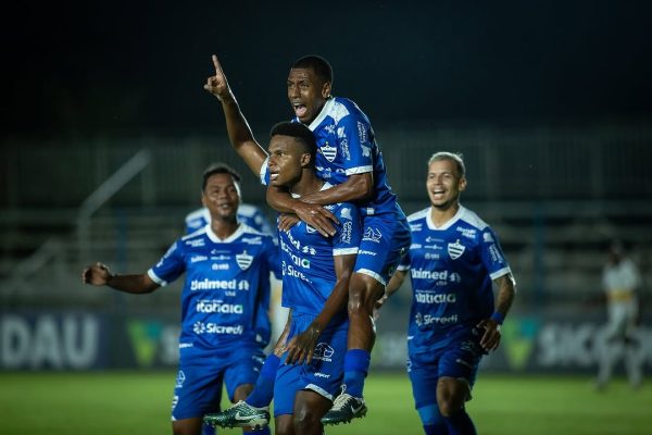 Jogadores do Aymors celebram gol (foto: Igor Adler/Aymors)