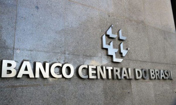 Bancos têm piora na rentabilidade e crédito desacelera no 1º semestre