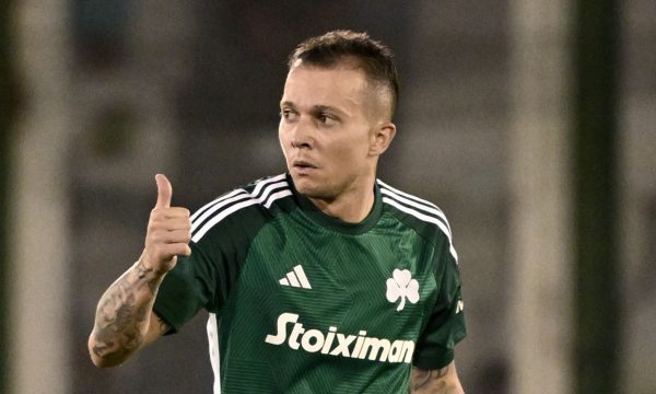 Bernard teve a temporada mais goleadora na Europa pelo Panathinaikos (foto: AFP)