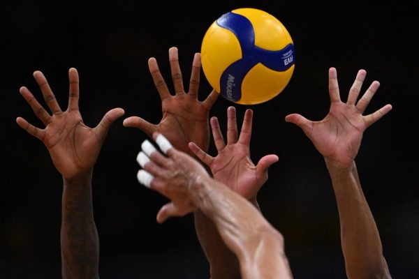 Lance de jogo durante a Liga das Naes de Vlei (VNL) (foto: Mauro Pimentel/AFP - 24/5/2024)