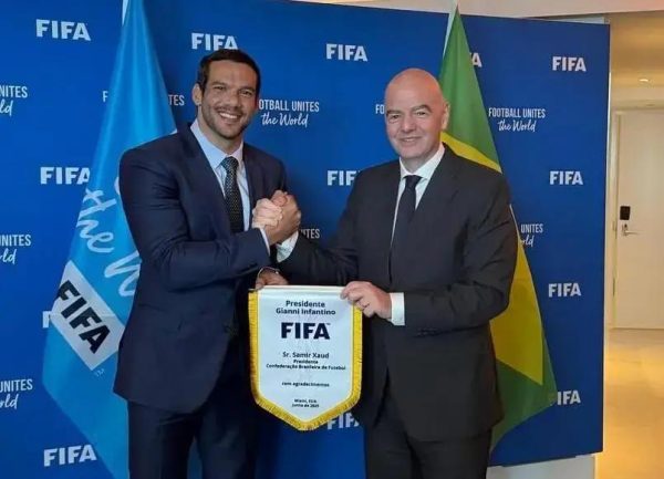Samir Xaud e Gianni Infantino