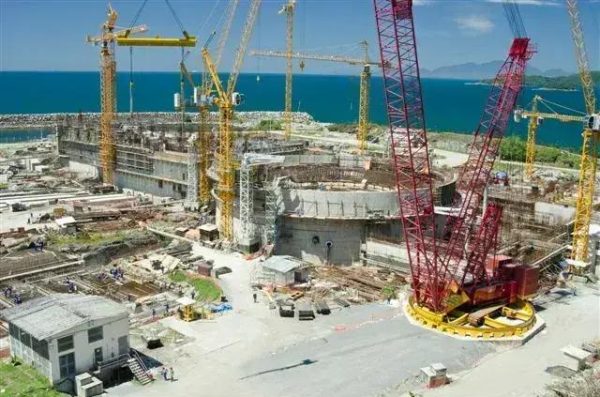 Câmara dos Deputados debate o futuro dos pequenos reatores modulares