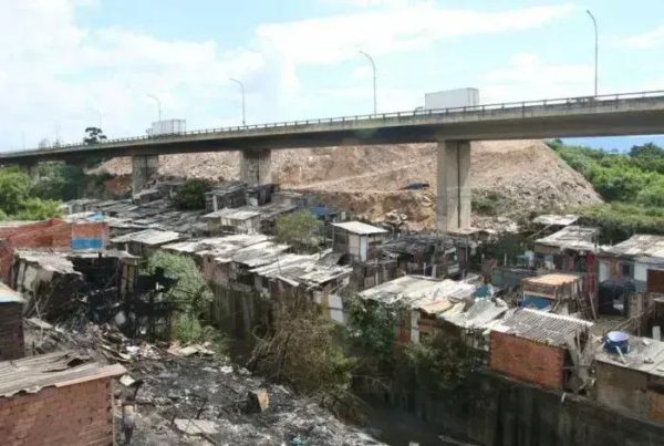 Câmara dos Deputados debate projeto para censo de déficit habitacional