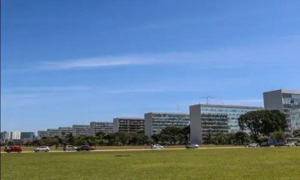 Câmara dos Deputados debate reestruturação das carreiras na Cultura