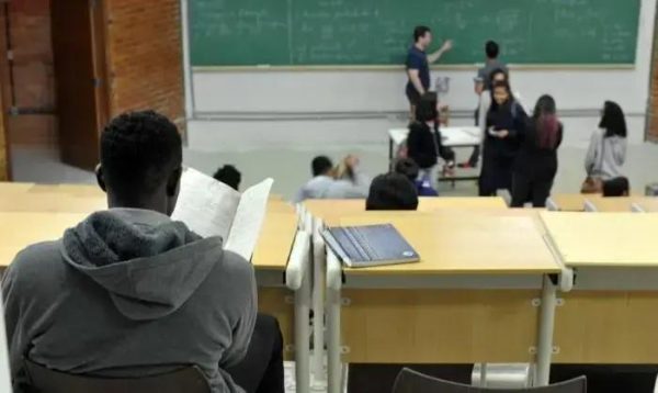 Campanha da Fundação Tide Setubal arrecada doações para bolsas a estudantes negros