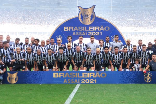 Elenco do Atltico campeo do Brasileiro de 2021 (foto: Ramon Lisboa/EM/DA.Press)