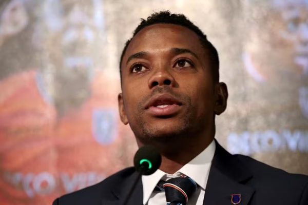 Robinho recebe sentença e defesa do jogador recorre ao STF para evitar prisão imediata