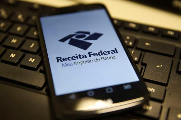 Receita Federal aumenta limite para declarar Imposto de Renda, de R$ 28.559,70 para R$ 30.639,90