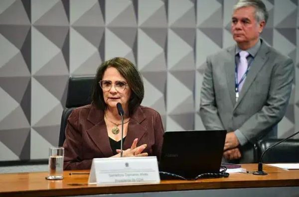 CDH promove audiência pública sobre adoção e direitos das crianças