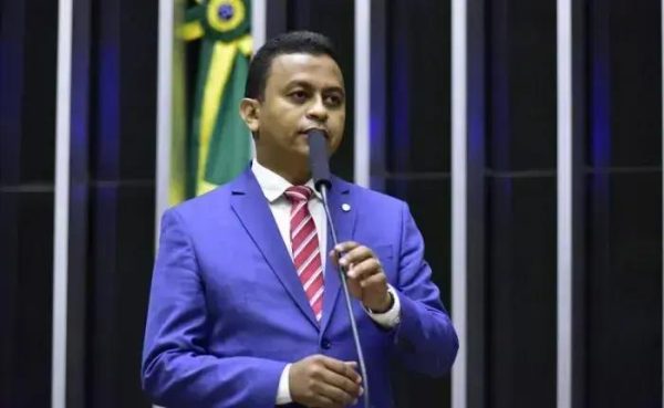 Comissão aprova prorrogação de deduções no Imposto de Renda para doações a programas de saúde