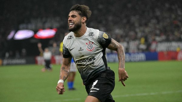 Gol de Yuri Alberto 'no apagar das luzes' levou Corinthians para a terceira fase da Libertadores (foto: NELSON ALMEIDA/AFP)