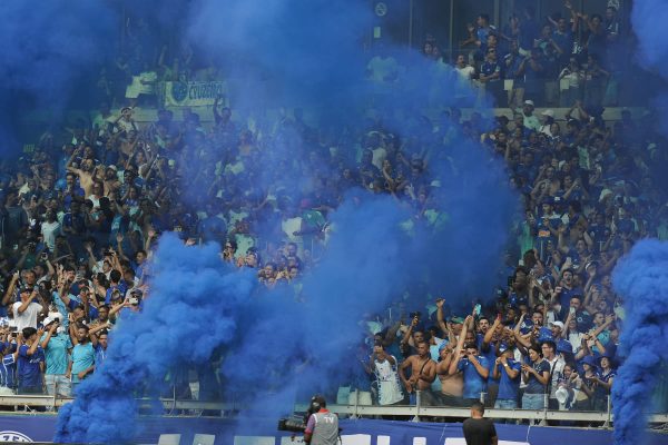 Torcida do Cruzeiro no Mineiro (foto: Alexandre Guzanshe/EM/D.A Press)