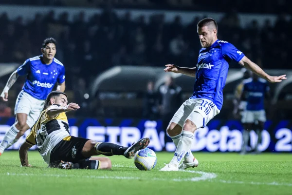 Com Lucas Silva, Romero e Ramiro titulares, Cruzeiro tem aproveitamento de 38%