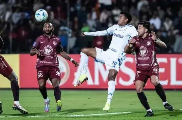 Cruzeiro é eliminado da Copa Sul-Americana após empate com Mushuc Runa