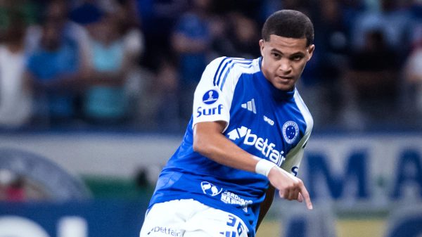 Kau Prates, lateral-esquerdo do Cruzeiro (foto: Gustavo Aleixo/Cruzeiro)