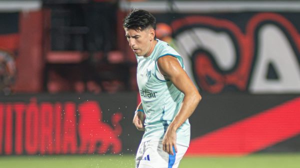 Lucas Villalba, zagueiro do Cruzeiro (foto: Celo Gil)
