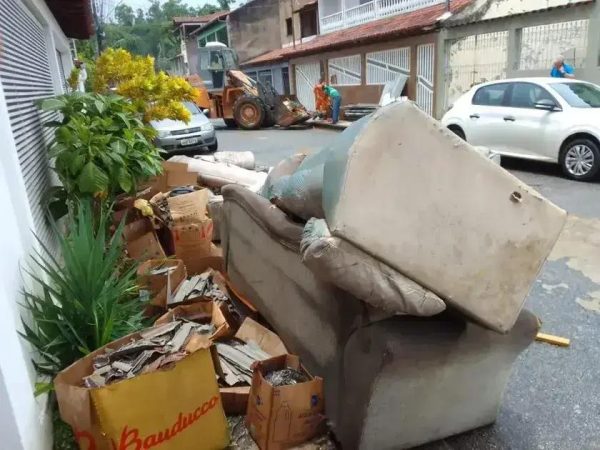 Cuidados no descarte de lixo em Ipatinga durante as chuvas