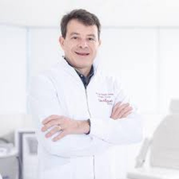 Dr. Luiz Ronaldo Godinho, Diretor do São Miguel Hospital participará da Mesa Redonda.