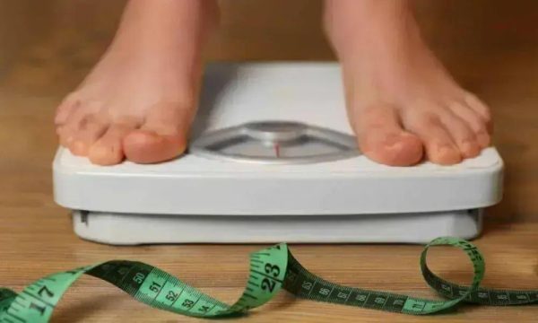 Estudo revela que quase 500 milhões de adolescentes podem ter obesidade até 2030