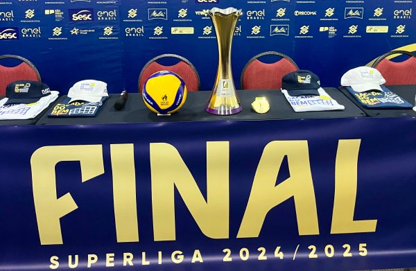 Osasco e Bauru se enfrentam pela final da Superliga Feminina de Vlei (foto: Pedro Bueno/EM/D.A Press)