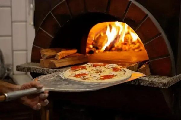 Furto em pizzaria no bairro Primavera: saiba mais