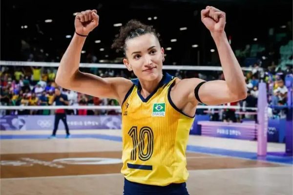 Gabi Guimarães: 2ª melhor jogadora de vôlei do mundo em 2024