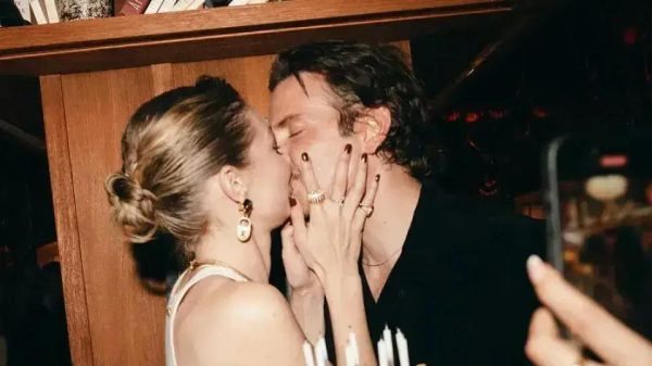 Gigi Hadid e Bradley Cooper: relacionamento oficializado em aniversário