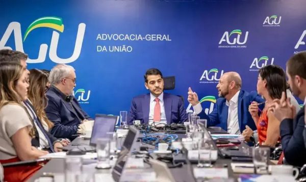 Governo Federal apresentará proposta de ressarcimento a aposentados na próxima semana