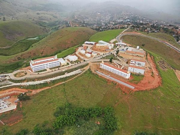 UFVJM em Teófilo Otoni, realiza evento gratuito com orientações sobre escolha de carreira para estudantes | Vales de Minas Gerais