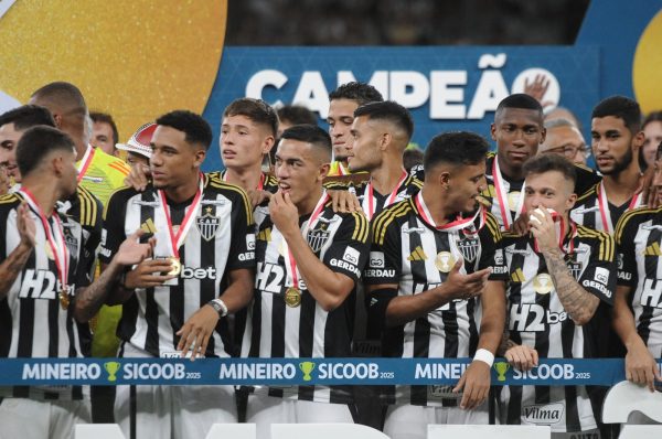 Jogadores do Atltico campees mineiros em 2025 (foto: Alexandre Guzanshe/EM/D.A Press)